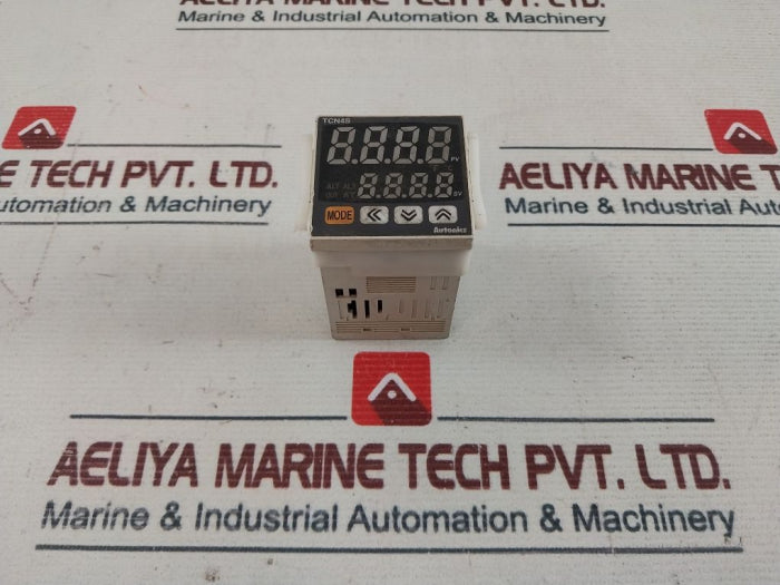 Autonics Tcn4S-24R Temperature Controller