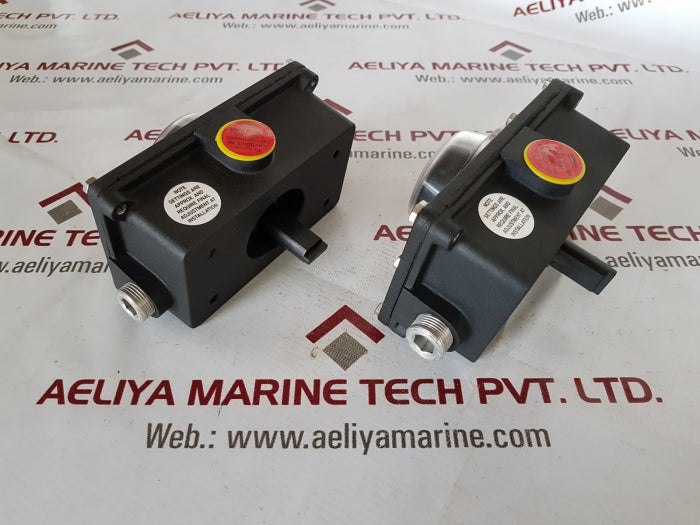 Tyco 2016589 keystone low profile switch box