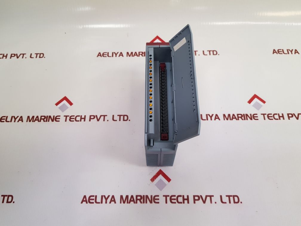 B&R Do760 Output Module 0Gh-do760 P-v.4