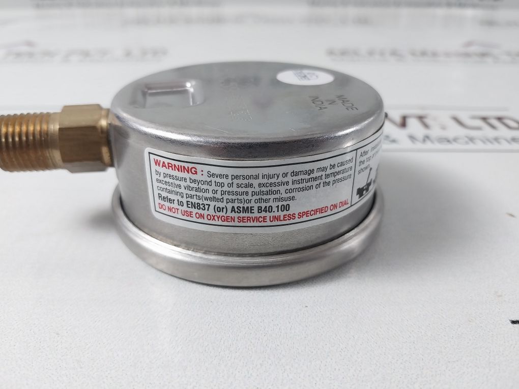 Baumer Kl. 1.6 Pressure Gauge 0 To 60 Psi , 0 To 4 Bar