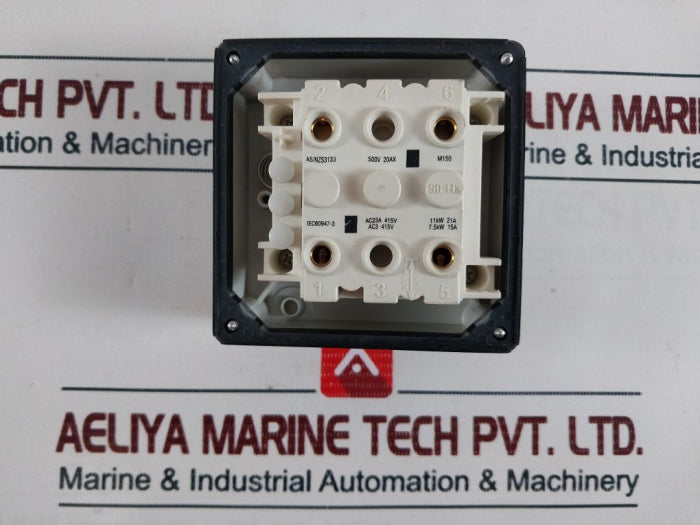 Clipsal 56SW220 2-Pole Mounting Enclosure IP66 20A 415V Single Gang
