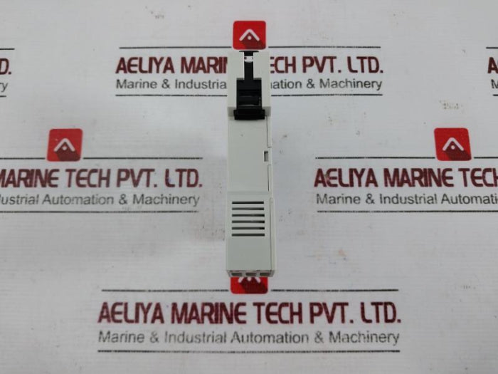 Crouzet Mur3 Relay 88827103 12-240Vdc 1,5W