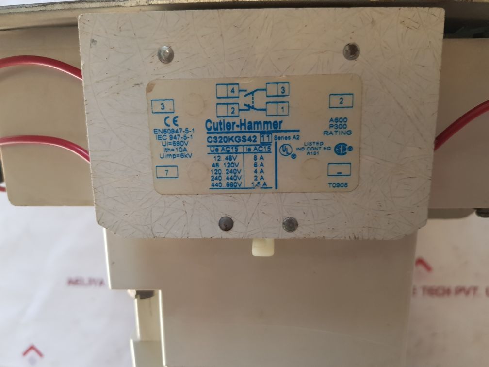 Cutler-hammer cn55nn3a reversing contactor 135 amp