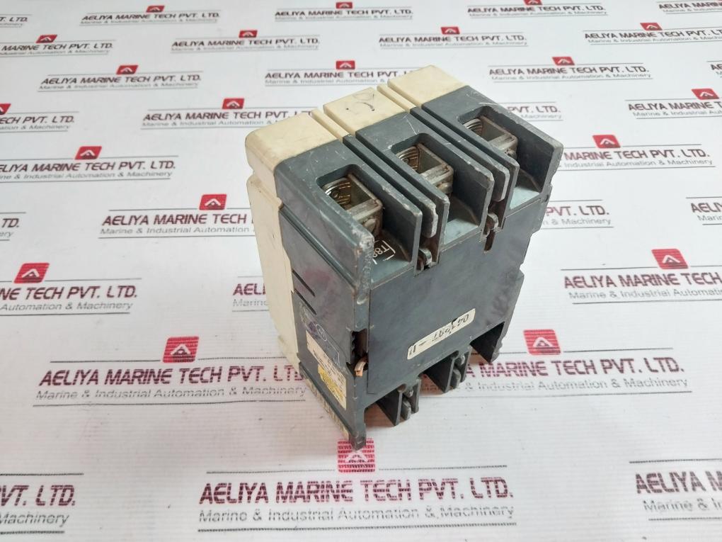 Cutler-hammer Fd3050Vl 3 Poles Industrial Circuit Breaker 50/60 Hz