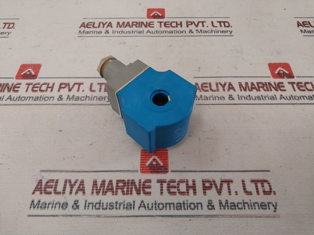 Danfoss 018F6857 Solenoid Coil 24V DC