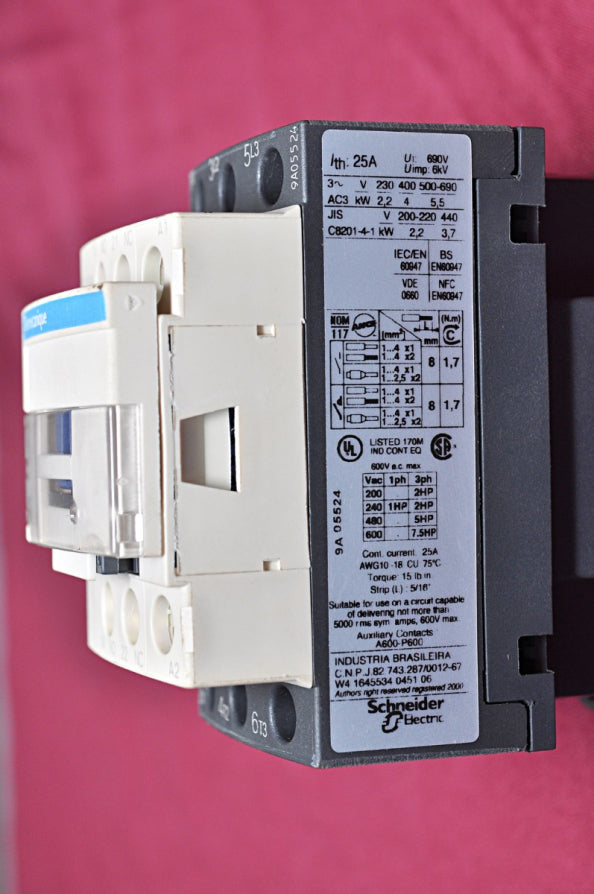 Telemecanique/schneider electric square D lc1 d09f7 contactor