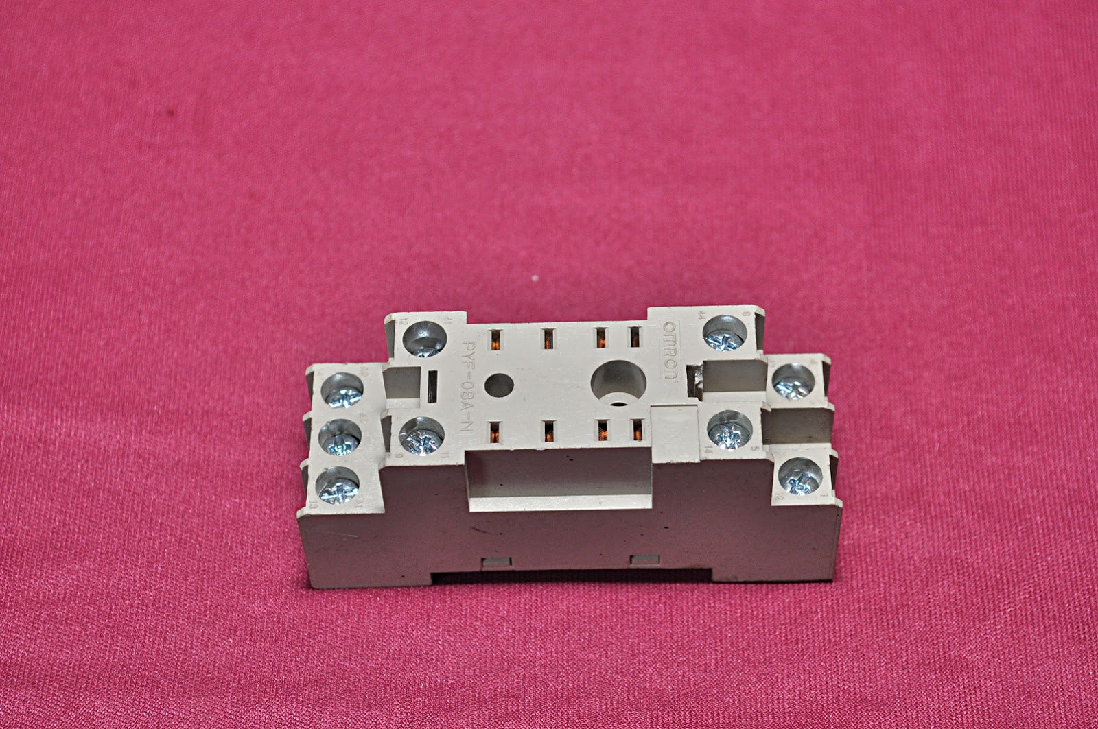 Lot of 3X OMRON PYF08A-N Relay Coil Socket 7A 250VAC