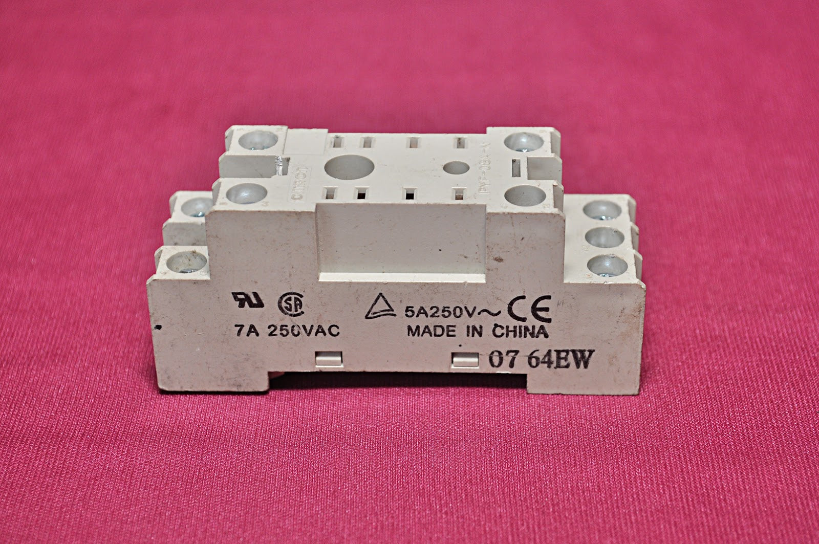 Lot of 3X OMRON PYF08A-N Relay Coil Socket 7A 250VAC