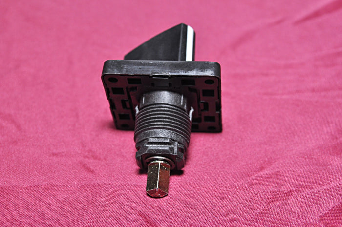 Telemecanique k1d012nch commutateur
