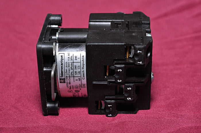 Telemecanique k1d012nch commutateur