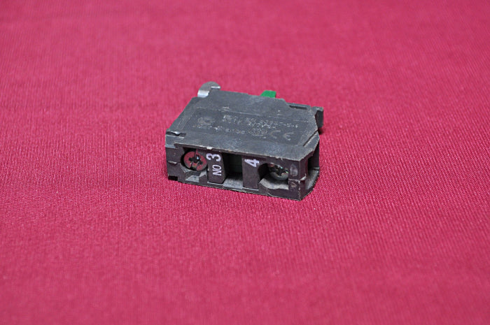 Lot of 3X Telemecanique Schneider Electric Zbe-101 Contact Block 240v 3a