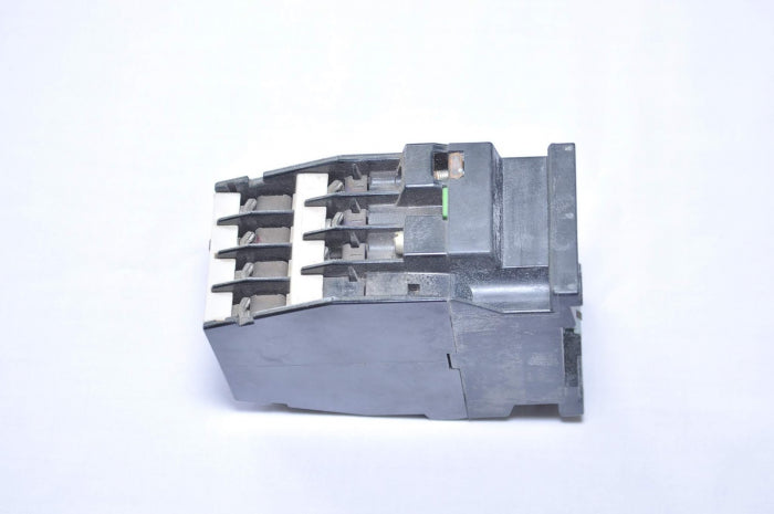 Siemens 22e 3tb41 17 0a Contactor