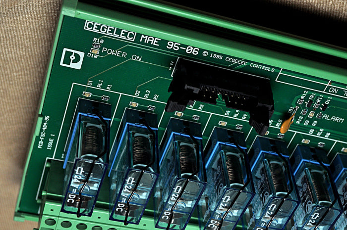 Phoenix Contact Cegelec Mae 95-06 Termination Panel 216-c3 Pcb-fsc-484-95