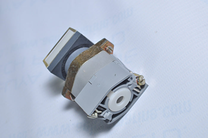 GEC CH 4601 OLTEN LAMP HOLDER