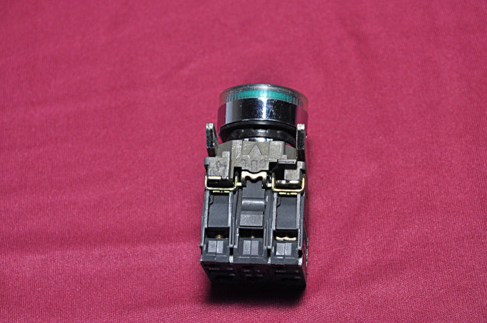 Telemecanique zbe-101 230vac illuminated psh button