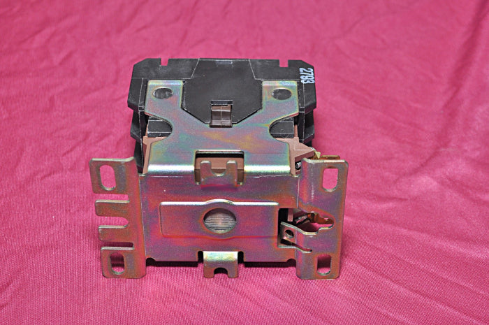 Cutler-hammer c25dna340 definite purpose contactor