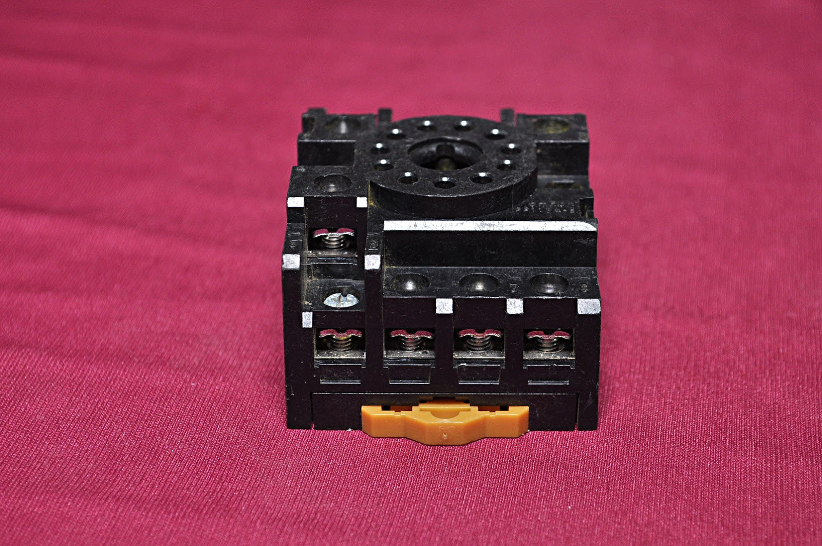 Lot of 2X OMRON PF113A-E 11 Relay Socket 250V 10A
