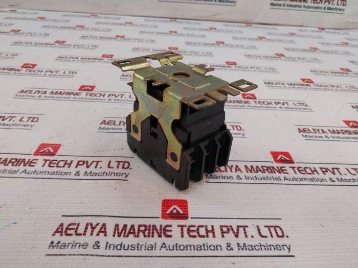 Eaton C25Dna330 Definite Purpose Contactor 30A 24V