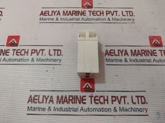Eaton J02 Auxiliary Contact