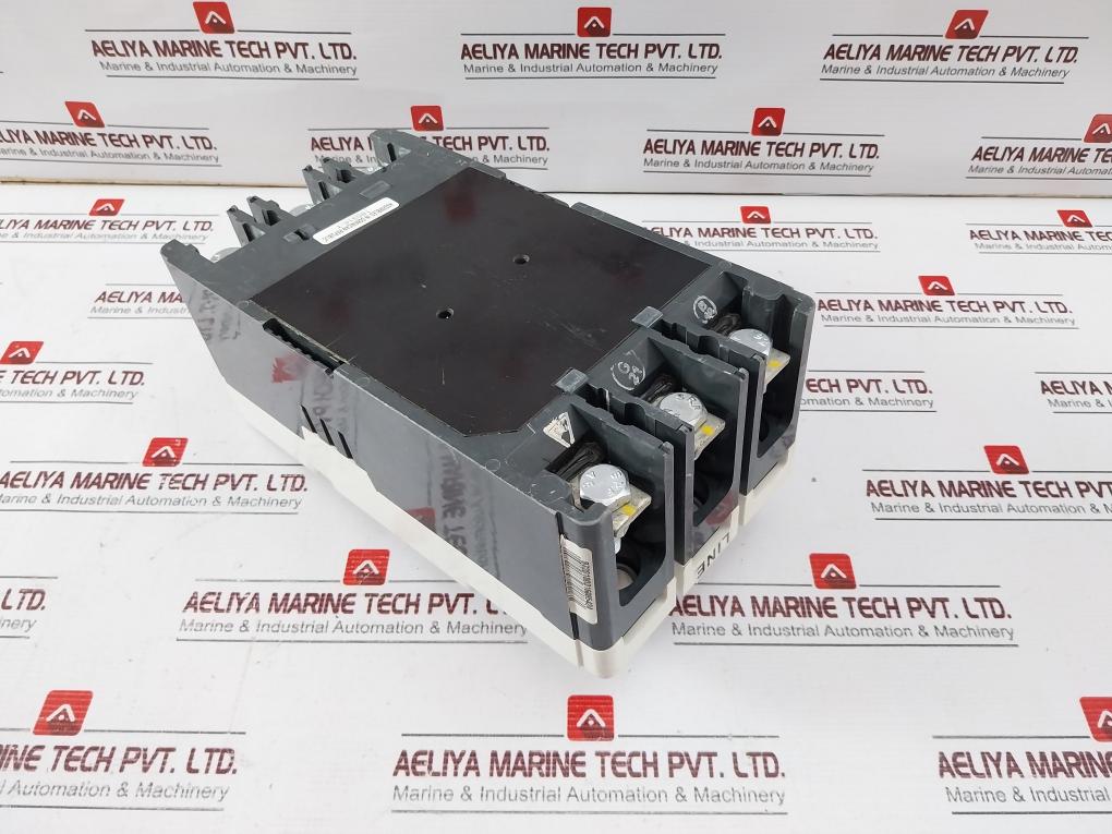 Eaton Hkddc3400 3 Poles Industrial Circuit Breaker Frame 600Vdc