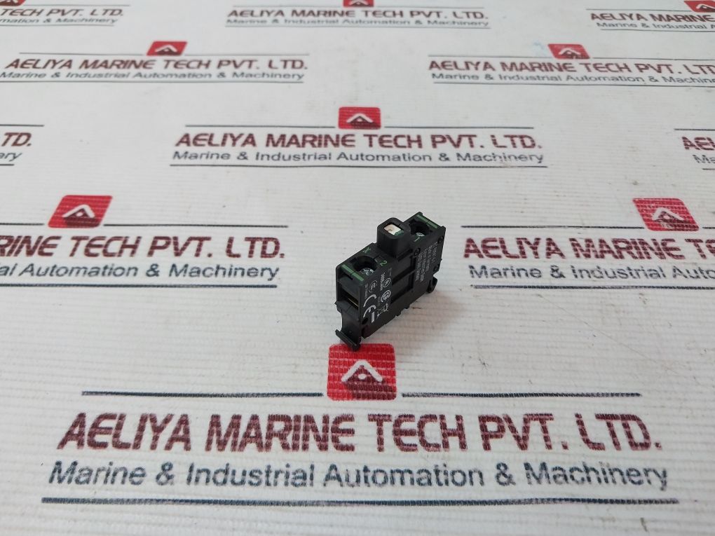 Eaton M22-ledc-g Led Element 12-30V 5-14Ma