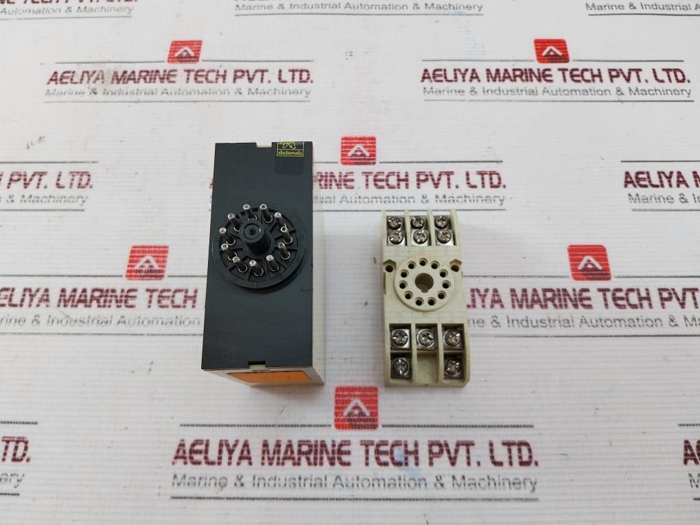Electromatic Sm 125 724 Voltage Level Relay 24Vdc