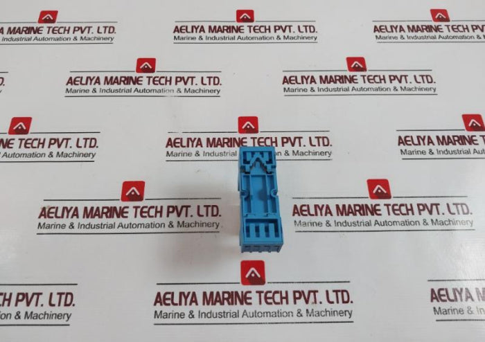 Finder 55.32.9.024.0040 Power Relay With Socket 94.84.1 10A-250V 24Vdc