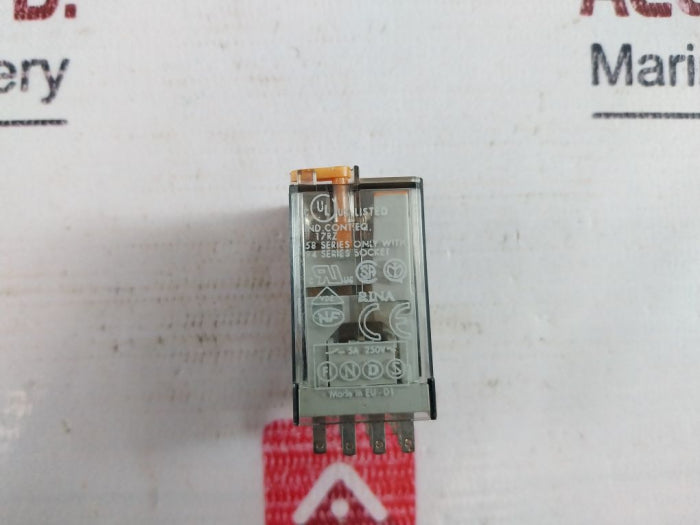 Finder 55.34.8.024.0040 General Purpose Relay 94 Series Socket 7A 250V