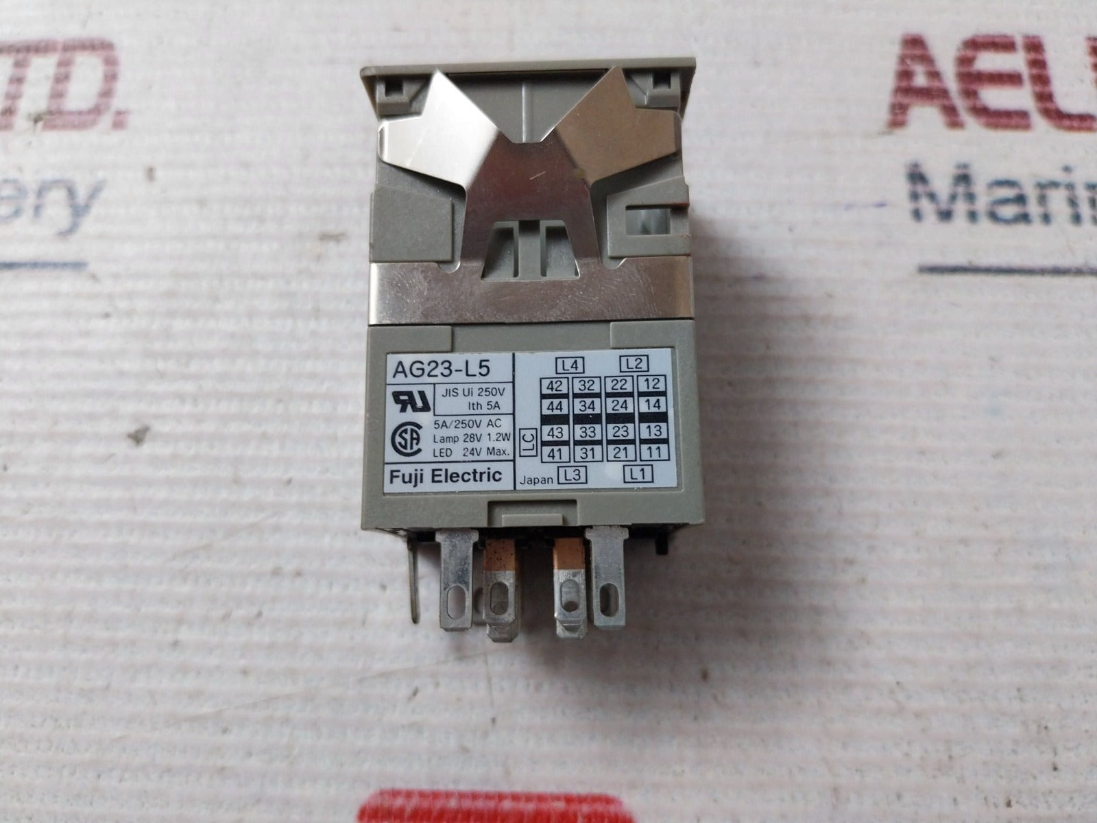 Fuji Electric AG23-L5 Push Button w/ Missing Button 250V