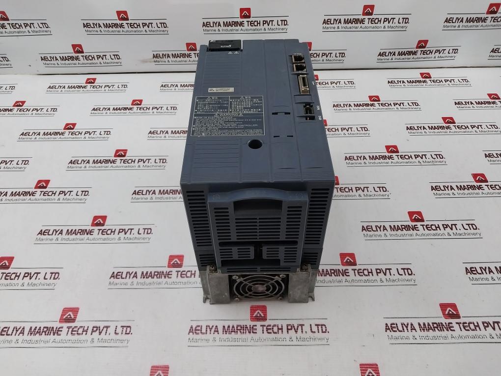 Fuji Electric Ryh402F5-vv2 Smart Servo Drive 50/60Hz