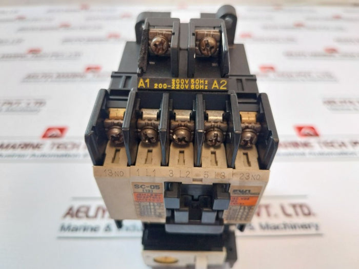 Fuji Electric Sc-05 Dc Operated Magnetic Contactor 20A 50/60Hz