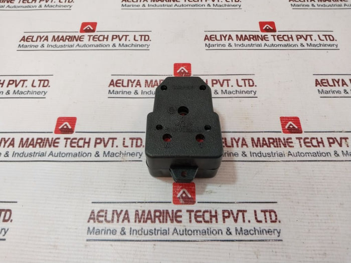 Gap-r002 16A 3-pin Socket Elec Extension 250V