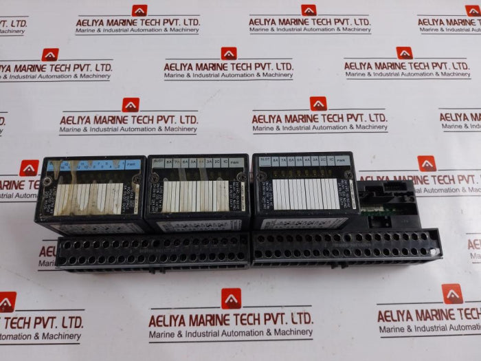Ge Fanuc Ic670Mdl740Cak Field Control Bus Interface Unit 16-point Relay Output