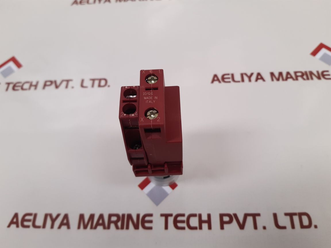 Cema p9ptnvn lamp holder with p9b11vn contactor block