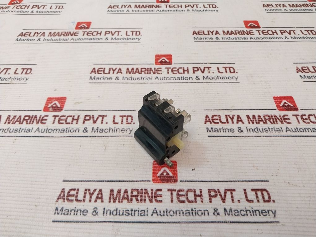 General Electric Cr104p Selector Switch A600