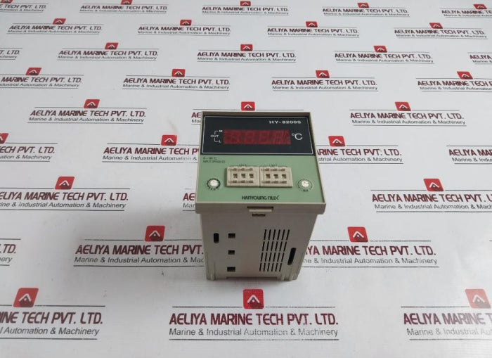Hanyoung Hy-8200S-fpmor04 Thermostat Controller 0 To 99°C Pt100 Input 240V