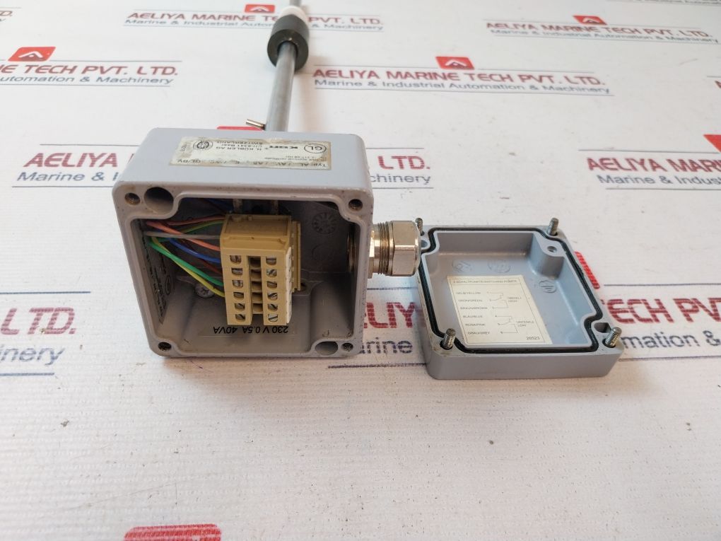 Heinrich Kubler Alvr1-vuu-l380-sb30/45A-gl/Bv Level Switch 230V 0.5A 40Va