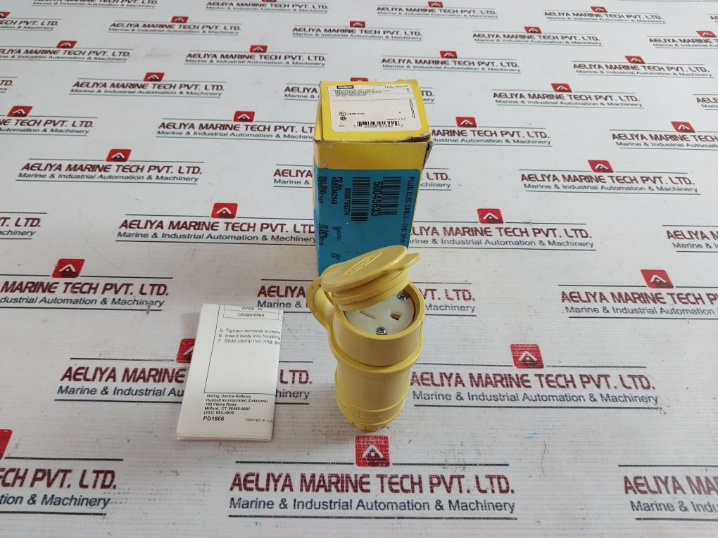 Hubbell Hbl15W47 Watertight Straight Blade Connector Electrical Plug 15A-125V