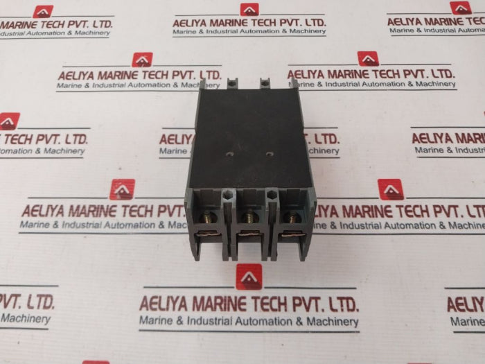 Hyundai Hibs 53 Molded Case Circuit Breaker 3P 15A Ac 690V