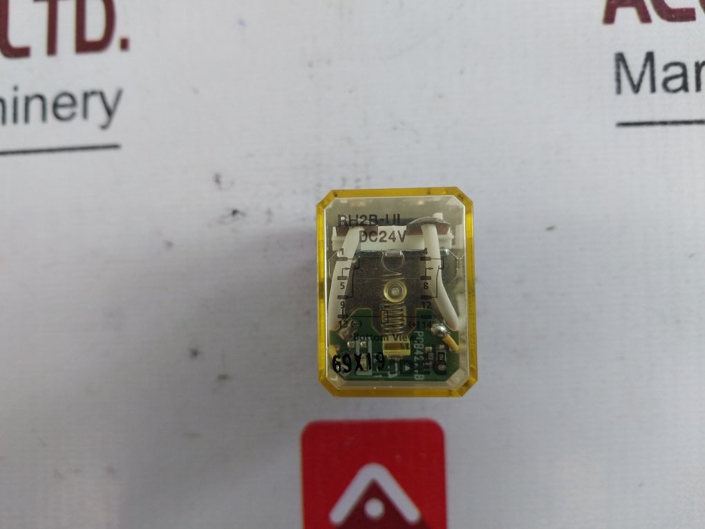 Lot Of 3X Idec RH2B-UL Power Relay 10A 240VAC