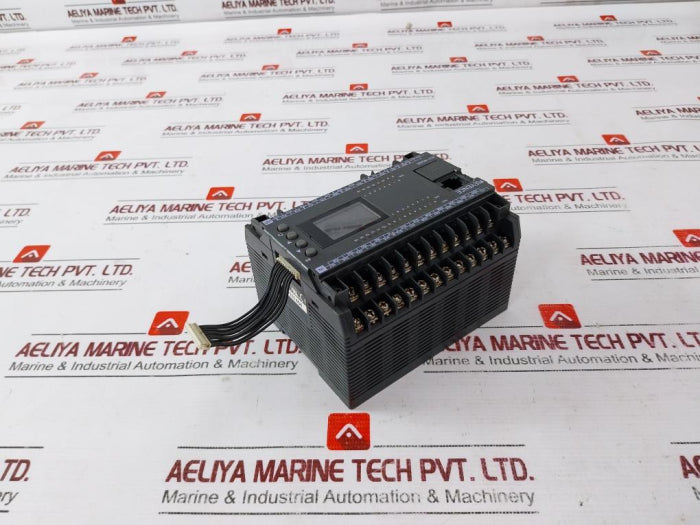Keyence Kv-40Ar Programmable Controller Base Unit Ac Type 24 Inputs And 16 Relay Outputs 9707404 100-240V Ac