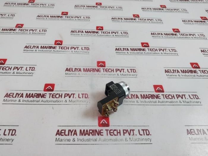 Koino Kh-307 Red Push Button Switch 250V 6A/380V 6A