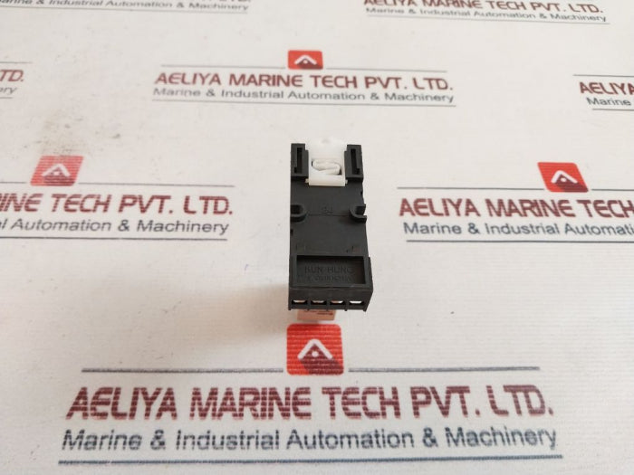 Koino KTM-3M Timing Relay With Base 0-5 Min 220VAC 1.5A