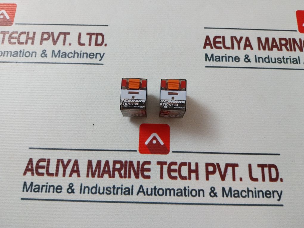 Lot of 2X Schrack Pt570730 Pliu-in Relay 6a/250v