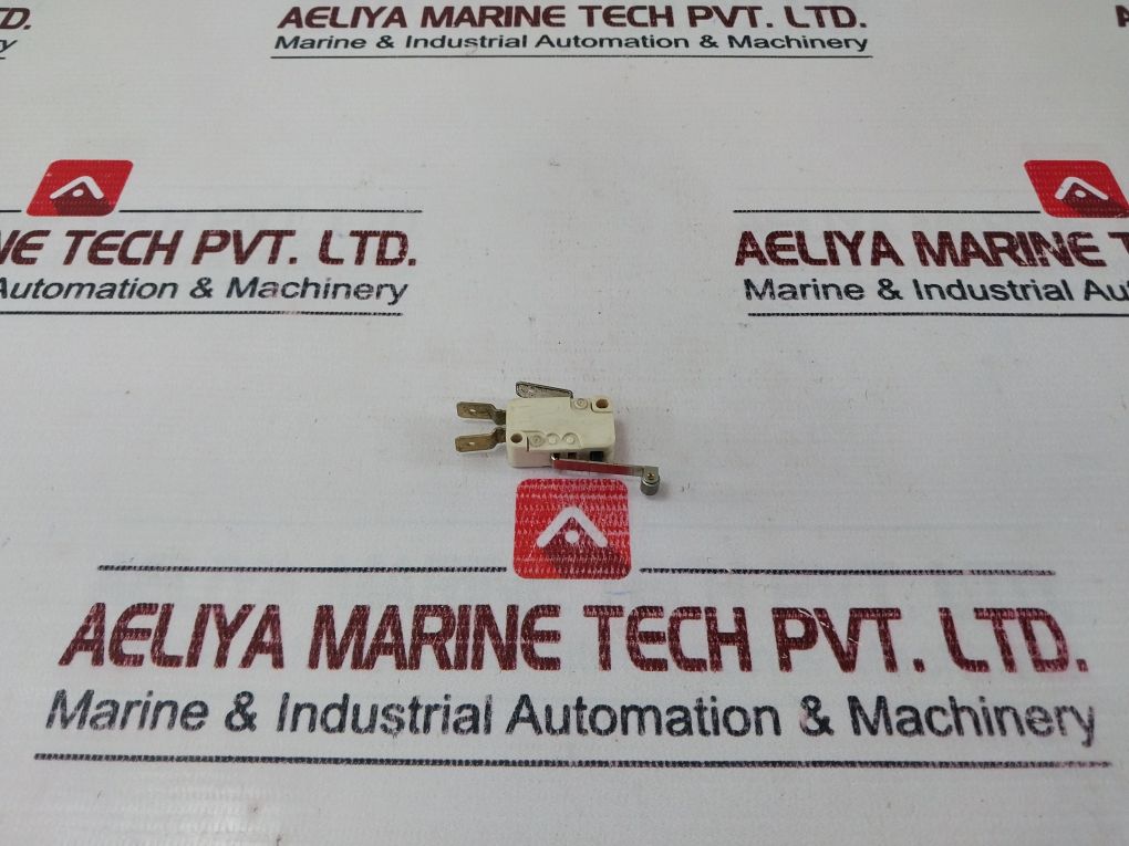 Lot Of 4X Cherry D45X Limit Micro Switch 125-250 Vac