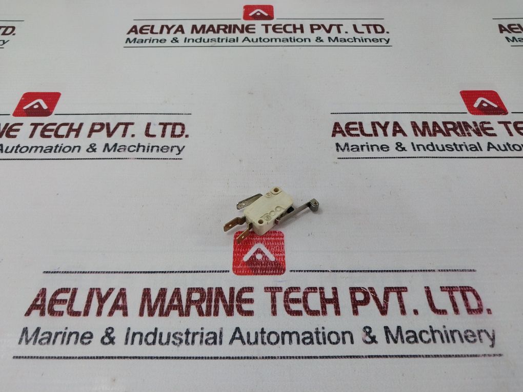 Lot Of 4X Cherry D45X Limit Micro Switch 125-250 Vac