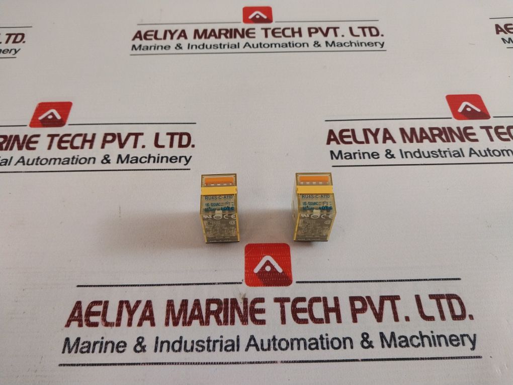 Lot Of 4X Idec Ru4S-C-A110 Relay 6A 250Vac 50/60Hz