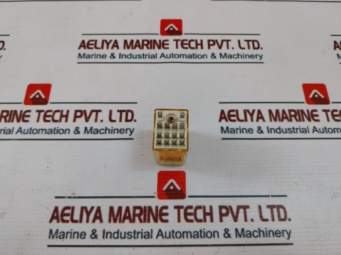 Lot of 4X Idec RY4S-U Relay DC 24V 1.5A 30VDC SAME POL