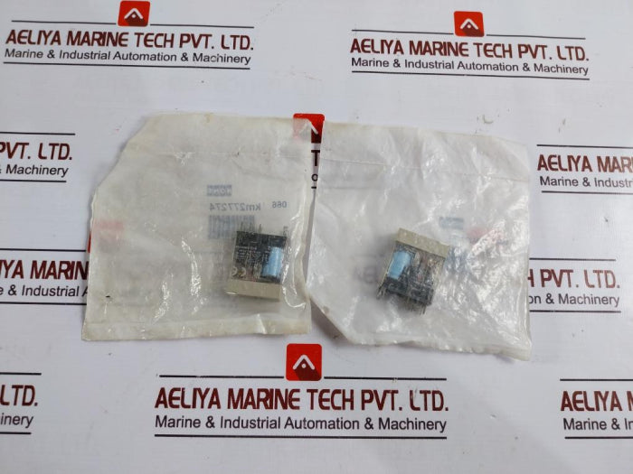 Lot Of 4X Omron G2R-2-snd (S)General Purpose Relay 066/Km277274