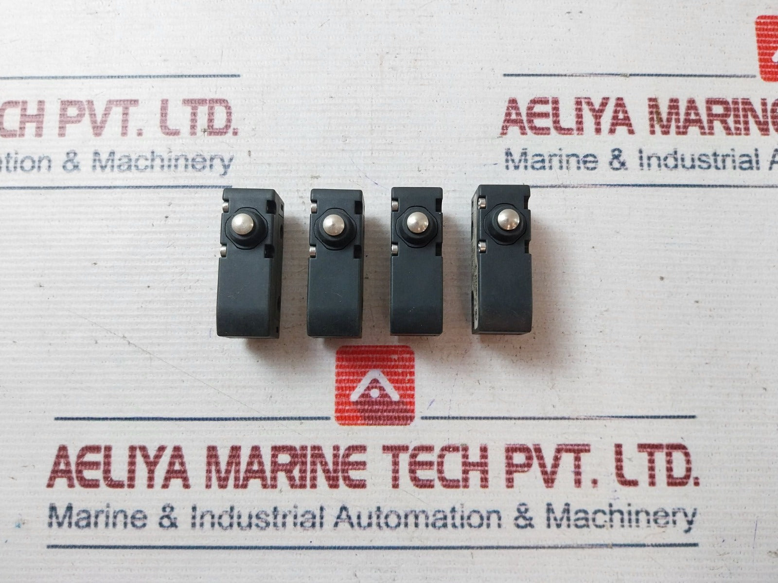 Pizzato Mk V11D05 Microswitch Gb14048.5 Ip40
